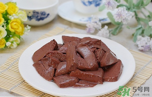 羊血和豬血哪個(gè)好？羊血與豬血的區(qū)別