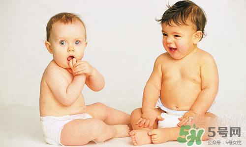 新生兒大便帶血是怎么回事？新生兒大便帶血怎么辦？