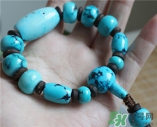 綠松石手串怎么盤(pán)?綠松石手串保養(yǎng)? 綠松石手串怎么盤(pán)?綠松石手串保養(yǎng)?