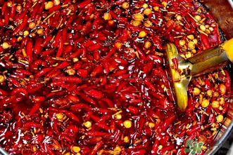 火鍋底料過期了還能吃嗎？過期的火鍋底料還能吃嗎？