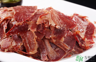 熟羊肉可以冷凍嗎？熟牛肉放冷藏還是冷凍？