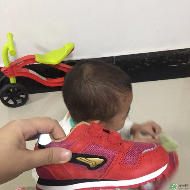 dr.kong江博士童鞋怎么樣?江博士童鞋真的矯正嗎? dr.kong江博士童鞋怎么樣?江博士童鞋真的矯正嗎?