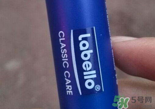 labello潤(rùn)唇膏多少錢?labello潤(rùn)唇膏專柜價(jià)格