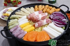 部隊年糕火鍋怎么做？韓國年糕火鍋怎么做？