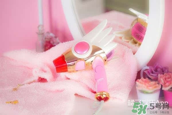 魔卡少女櫻魔杖吹風(fēng)機(jī)多少錢？魔卡少女櫻吹風(fēng)機(jī)哪里買？