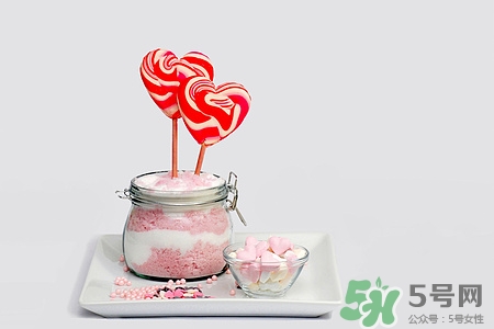 喝桃花茶有什么好處?桃花茶的功效與作用 喝桃花茶有什么好處?桃花茶的功效與作用