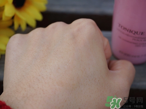 蘭蔻粉水適合什么膚質(zhì)?蘭蔻粉水適合什么季節(jié)? 蘭蔻粉水適合什么膚質(zhì)?蘭蔻粉水適合什么季節(jié)?