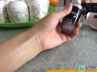 蘭蔻小黑瓶適合什么年齡段的人用? 蘭蔻小黑瓶適合什么年齡段的人用?