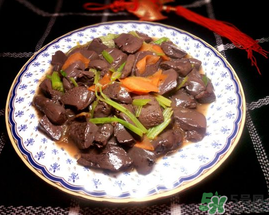 坐月子可以吃羊血嗎？坐月子能吃羊血嗎？