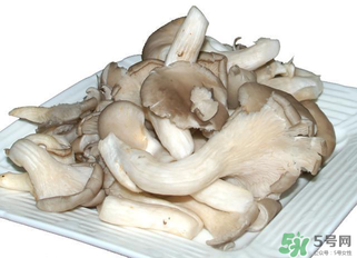 吃平菇有什么好處？平菇怎么做好吃？