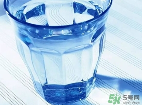 鹽水洗鼻多久見效？鹽水洗鼻一次洗多久？