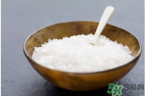 鹽水洗鼻多久見效？鹽水洗鼻一次洗多久？