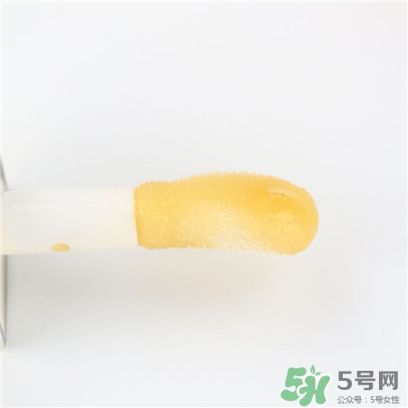 嬌韻詩(shī)唇油多少錢(qián)?嬌韻詩(shī)唇油專(zhuān)柜價(jià)格