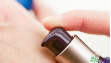 悅詩風(fēng)吟熔巖海水系列真假 悅詩風(fēng)吟小藍(lán)瓶真假