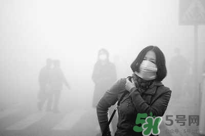 下雨能減少霧霾嗎?下雨對(duì)霧霾有好處嗎? 下雨能減少霧霾嗎?下雨對(duì)霧霾有好處嗎?