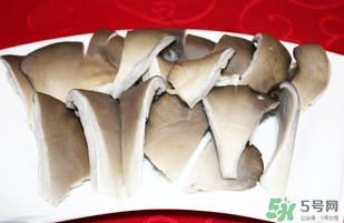 坐月子能吃平菇嗎？坐月子能不能吃平菇？