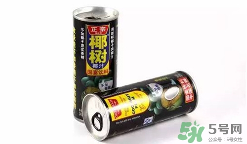 喝椰子汁上火嗎?喝椰子汁有什么好處 喝椰子汁上火嗎?喝椰子汁有什么好處