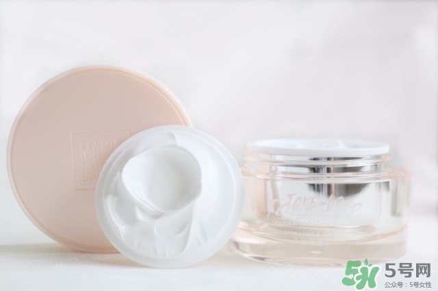 瑪麗黛佳素顏霜怎么用?瑪麗黛佳素顏霜使用方法 瑪麗黛佳素顏霜怎么用?瑪麗黛佳素顏霜使用方法