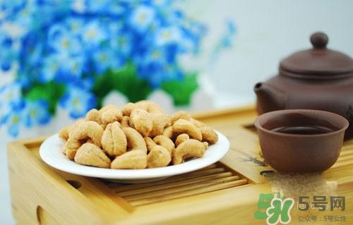 腰果是生吃好還是熟吃好？腰果生吃熟吃哪個(gè)更好吃更營養(yǎng)？