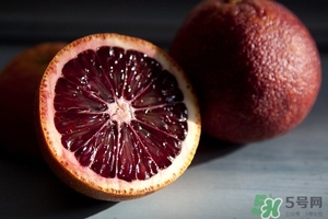 血橙的營養(yǎng)價值 血橙的功效與作用 血橙的營養(yǎng)價值 血橙的功效與作用