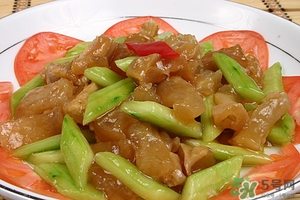 蹄筋的營養(yǎng)價值 蹄筋的功效與作用 蹄筋的營養(yǎng)價值 蹄筋的功效與作用