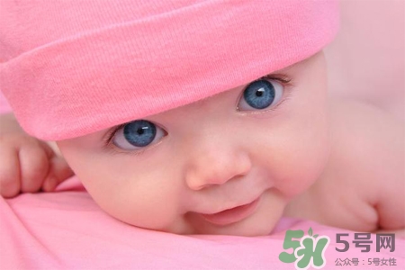 冬天寶寶吃什么水果好？冬天寶寶適合吃什么水果？