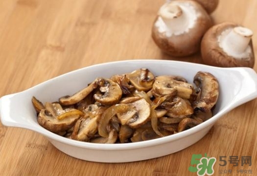 洋菇的營(yíng)養(yǎng)價(jià)值 洋菇的功效與作用 洋菇的營(yíng)養(yǎng)價(jià)值 洋菇的功效與作用