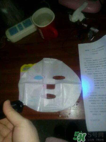 我的心機(jī)黑面膜有熒光劑嗎？我的心機(jī)黑面膜怎么樣？