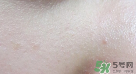 春雨碳酸泡泡面膜真假 春雨泡泡面膜真假鑒別 春雨碳酸泡泡面膜真假 春雨泡泡面膜真假鑒別