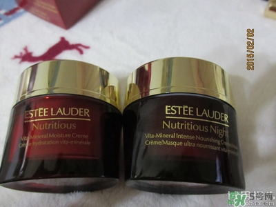 雅詩蘭黛紅石榴系列真假 雅詩蘭黛紅石榴系列真假鑒別 雅詩蘭黛紅石榴系列真假 雅詩蘭黛紅石榴系列真假鑒別