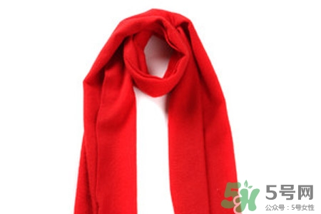 羊絨圍巾怎么清洗？羊絨圍巾的洗滌方法