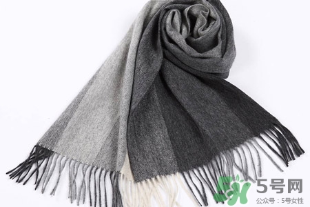 羊絨圍巾怎么保養(yǎng)？羊絨圍巾在家如何保養(yǎng)？