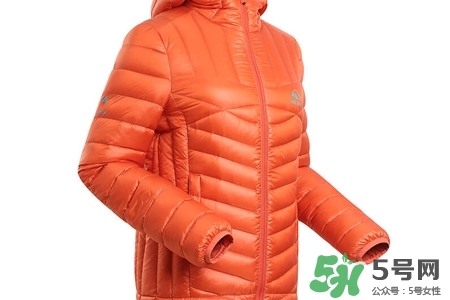 羽絨服洗完后羽絨成一團怎么辦？羽絨服被洗成一坨一坨怎么辦？