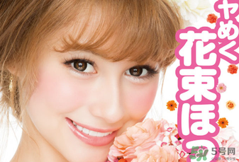 canmake花瓣腮紅珠光還是啞光好？canmake腮紅珠光好看還是啞光？