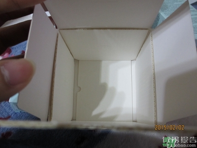 雅詩蘭黛紅石榴系列真假 雅詩蘭黛紅石榴系列真假鑒別 雅詩蘭黛紅石榴系列真假 雅詩蘭黛紅石榴系列真假鑒別