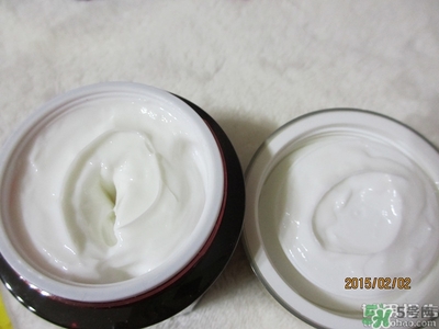 雅詩蘭黛紅石榴系列真假 雅詩蘭黛紅石榴系列真假鑒別 雅詩蘭黛紅石榴系列真假 雅詩蘭黛紅石榴系列真假鑒別