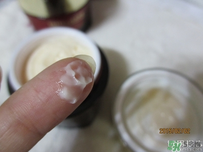 雅詩蘭黛紅石榴系列真假 雅詩蘭黛紅石榴系列真假鑒別 雅詩蘭黛紅石榴系列真假 雅詩蘭黛紅石榴系列真假鑒別