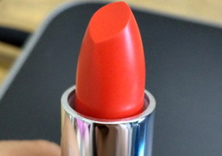 拉格貝爾唇膏多少錢?拉格貝爾唇膏專柜價(jià)格