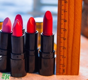 too cool for school黃格子唇膏口紅真假鑒別 too cool for school黃格子唇膏口紅真假鑒別