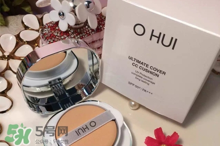 歐蕙氣墊和雪花秀氣墊哪個(gè)好？ohui和雪花秀氣墊哪個(gè)好？