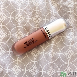 露華濃唇膏多少錢？露華濃唇膏專柜價格美國價格