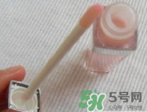 迪奧魅惑豐唇蜜怎么樣？dior迪奧魅惑豐唇蜜怎么用？