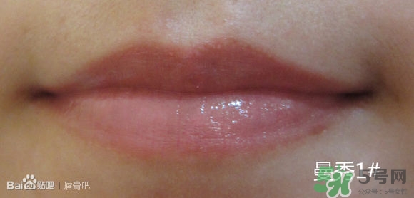 曼秀雷敦水彩潤(rùn)唇膏哪個(gè)顏色好看？曼秀雷敦水彩潤(rùn)唇膏試色