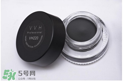 眼線筆和眼線膏哪個(gè)好用？眼線筆和眼線膏哪個(gè)更適合新人用？