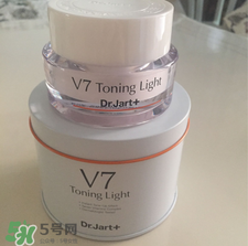 懶人面霜會(huì)對(duì)皮膚有傷害嗎？懶人面霜對(duì)皮膚傷害大嗎