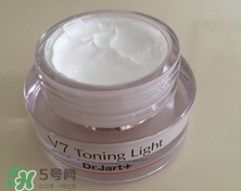 懶人面霜會(huì)對(duì)皮膚有傷害嗎？懶人面霜對(duì)皮膚傷害大嗎