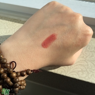 紀(jì)梵希小羊皮什么味道？紀(jì)梵希小羊皮有味道怎么辦？