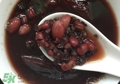 四紅補(bǔ)血粥什么時(shí)候吃?四紅補(bǔ)血粥什么時(shí)候喝? 四紅補(bǔ)血粥什么時(shí)候吃?四紅補(bǔ)血粥什么時(shí)候喝?