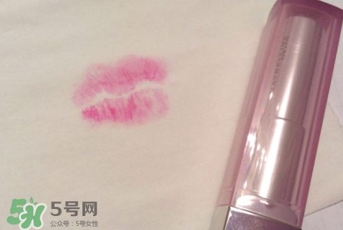 輕唇膏是什么？輕唇膏和唇膏的區(qū)別