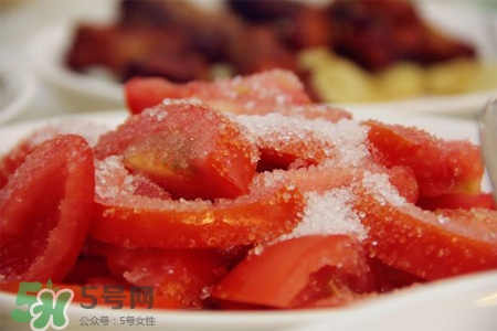 冬天可以吃涼拌西紅柿嗎？有些人不宜吃涼拌西紅柿